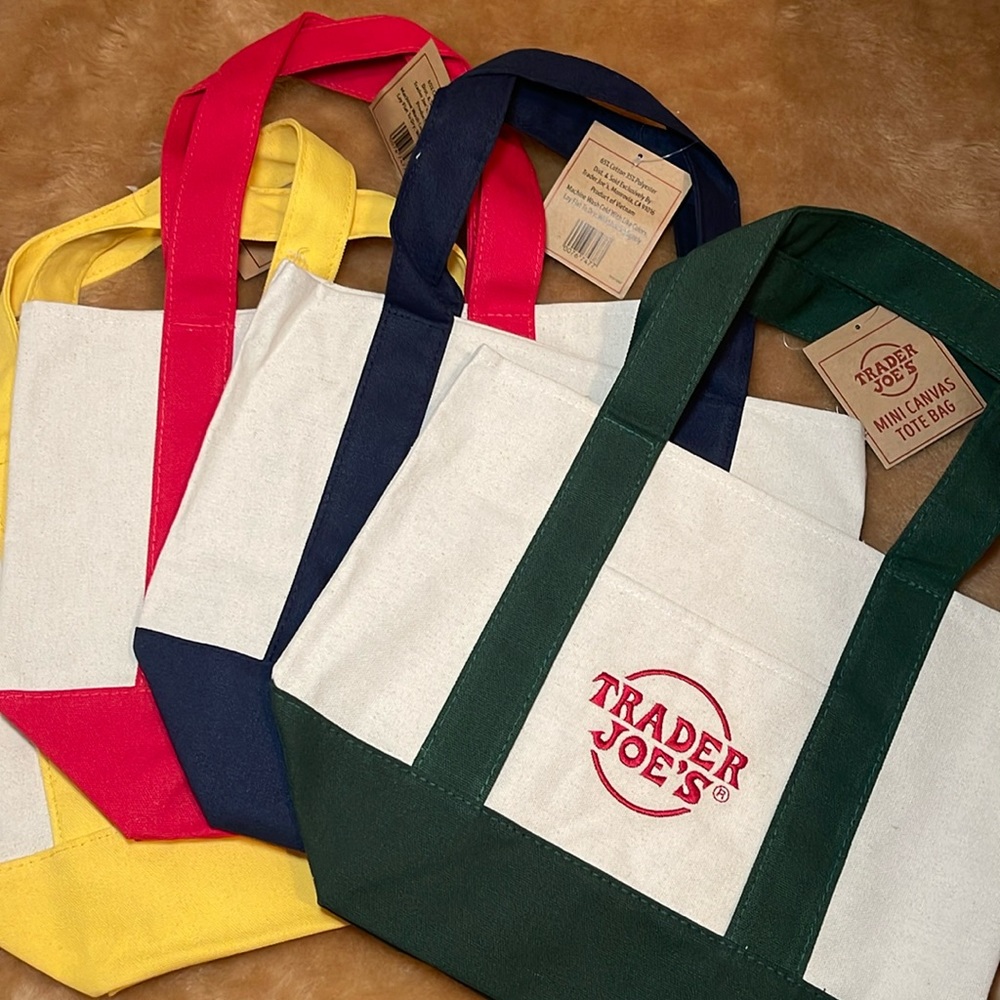 NWT Trader Joe’s Canvas Mini Tote Bag SET OF 4